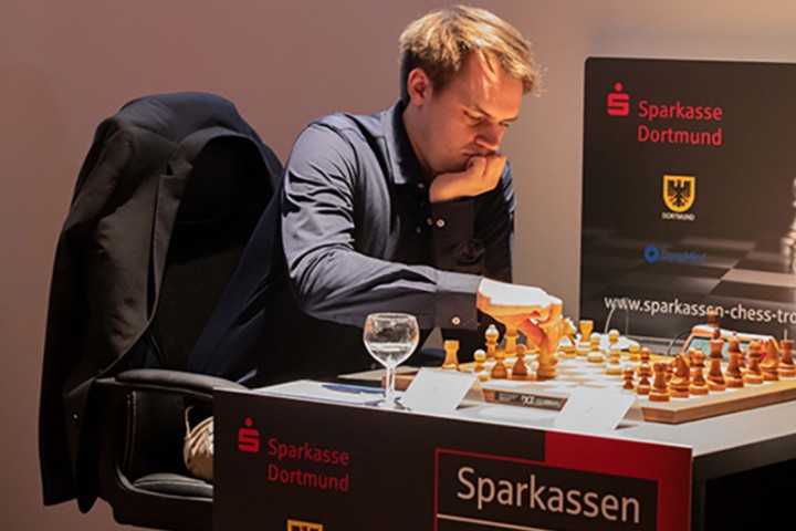 Dortmund: Bluebaum and Svane get off to a winning start